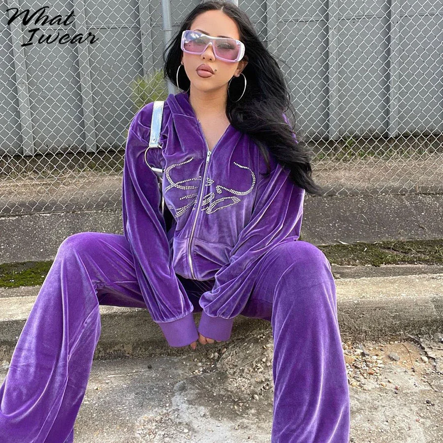 Whatiwear фланелевый спортивный костюм Стразы с надписью, костюм из двух предметов, Женская толстовка с капюшоном и карманами + повседневные брю...
Whatiwear фланелевый спортивный костюм Стразы с надписью, костюм из двух предметов, Женская толстовка с капюшоном и карманами + повседневные брю...