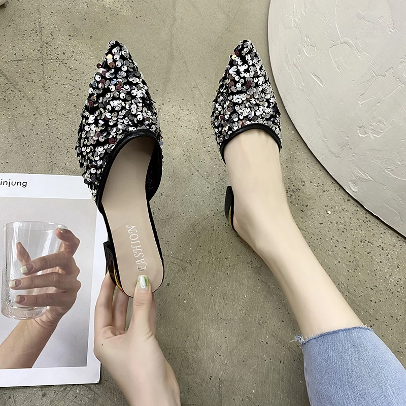 Female Shoes Slippers Soft Low Luxury Slides Cover Toe 2021 Comfort Designer Summer Flat Pointed Rubber PU Fashion Scandals Hoof
Female Shoes Slippers Soft Low Luxury Slides Cover Toe 2021 Comfort Designer Summer Flat Pointed Rubber PU Fashion Scandals Hoof
