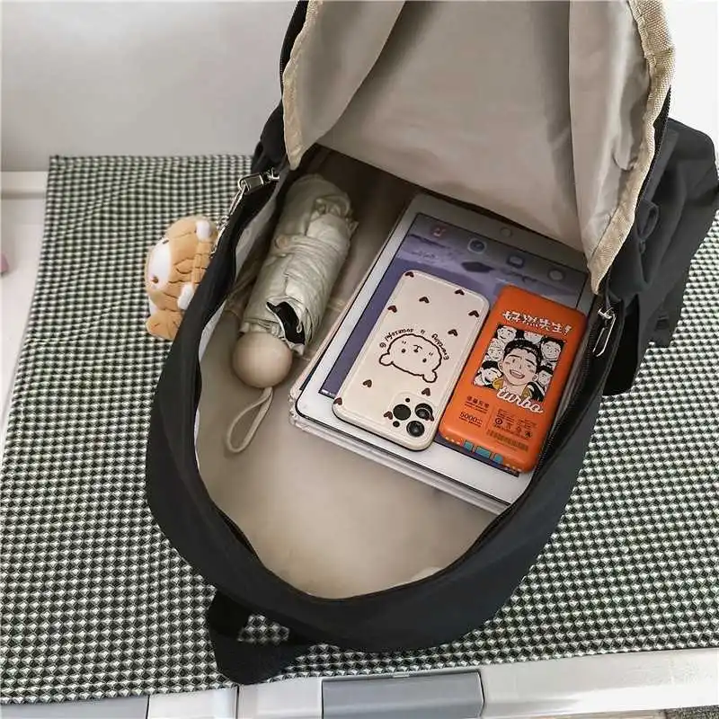 Korean fashion women bag letter trend backpack for girls nylon high-capacity travel packs 2021
Korean fashion women bag letter trend backpack for girls nylon high-capacity travel packs 2021