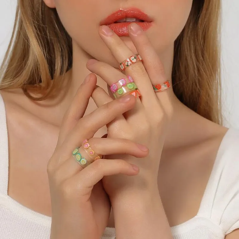 Timlee R003 New Lovely Transparent Fruits Kiwifruit Strawberry Acrylic Finger Rings,Fashion Jewelry wholesale
Timlee R003 New Lovely Transparent Fruits Kiwifruit Strawberry Acrylic Finger Rings,Fashion Jewelry wholesale