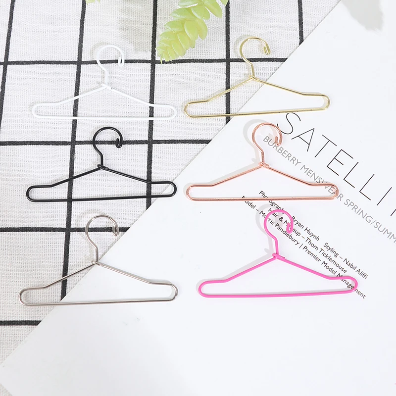 5pcs 40mm/65mm Wide Hanger 8 Points/12 Points 6 Points Doll Hanger Miniature Toy Doll Accessories New
5pcs 40mm/65mm Wide Hanger 8 Points/12 Points 6 Points Doll Hanger Miniature Toy Doll Accessories New