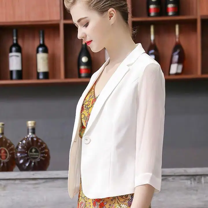 Summer women's white suit coat 2021 fashion leisure women's Short Sleeve office Jacket seven sleeve Button coat
Summer women's white suit coat 2021 fashion leisure women's Short Sleeve office Jacket seven sleeve Button coat