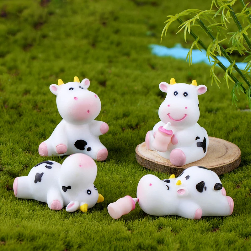 Micro Landscape Moss Decoration Cute Cow Gardening Bonsai Decoration Small Decoration Resin Crafts
Micro Landscape Moss Decoration Cute Cow Gardening Bonsai Decoration Small Decoration Resin Crafts