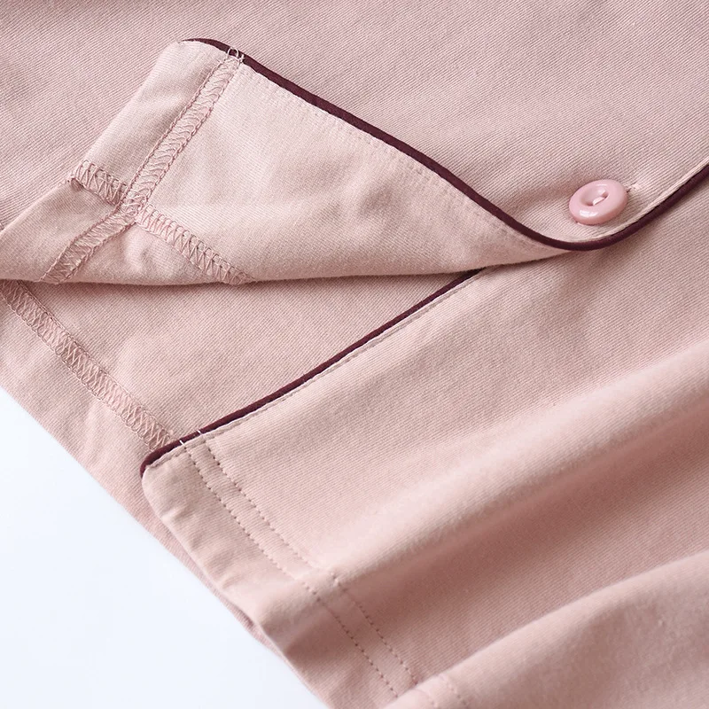 Summer 2021 New Cotton Couple Pajamas Suit Female Short-sleeved Shorts Men's Pajamas Thin Home Service Suit Pyjamas Women Pink
Summer 2021 New Cotton Couple Pajamas Suit Female Short-sleeved Shorts Men's Pajamas Thin Home Service Suit Pyjamas Women Pink