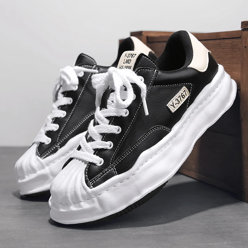 Men's Skateboard Shoes Fashion Avant-Garde Lace-Up Sneakers Outdoor Trend Breathable Casual Shoes Classic All-Match Men Shoes
Men's Skateboard Shoes Fashion Avant-Garde Lace-Up Sneakers Outdoor Trend Breathable Casual Shoes Classic All-Match Men Shoes