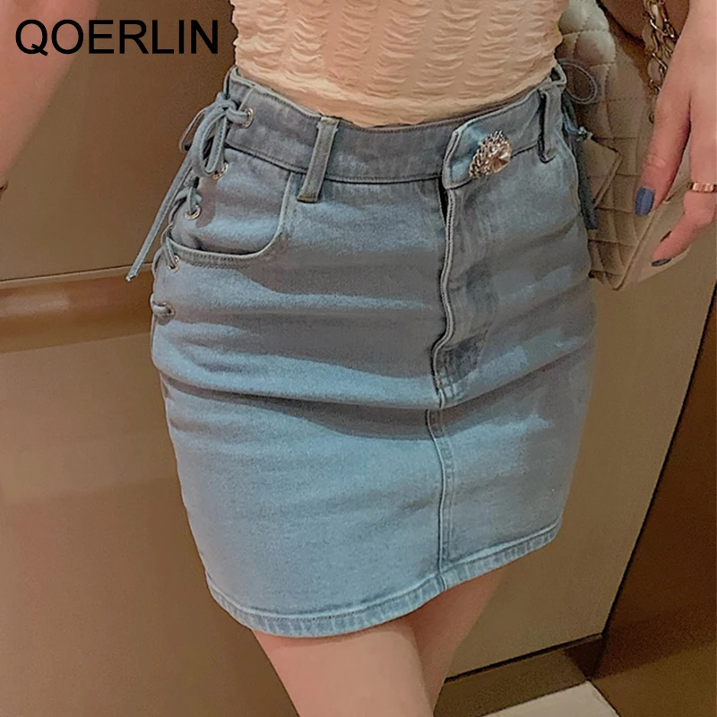 QOERLIN Korean Chic Diamond Buckle High Waist Denim Skirt Straps Sexy Short Skirt Plus Size Summer Streetwear Lace Up Mini Saia
QOERLIN Korean Chic Diamond Buckle High Waist Denim Skirt Straps Sexy Short Skirt Plus Size Summer Streetwear Lace Up Mini Saia