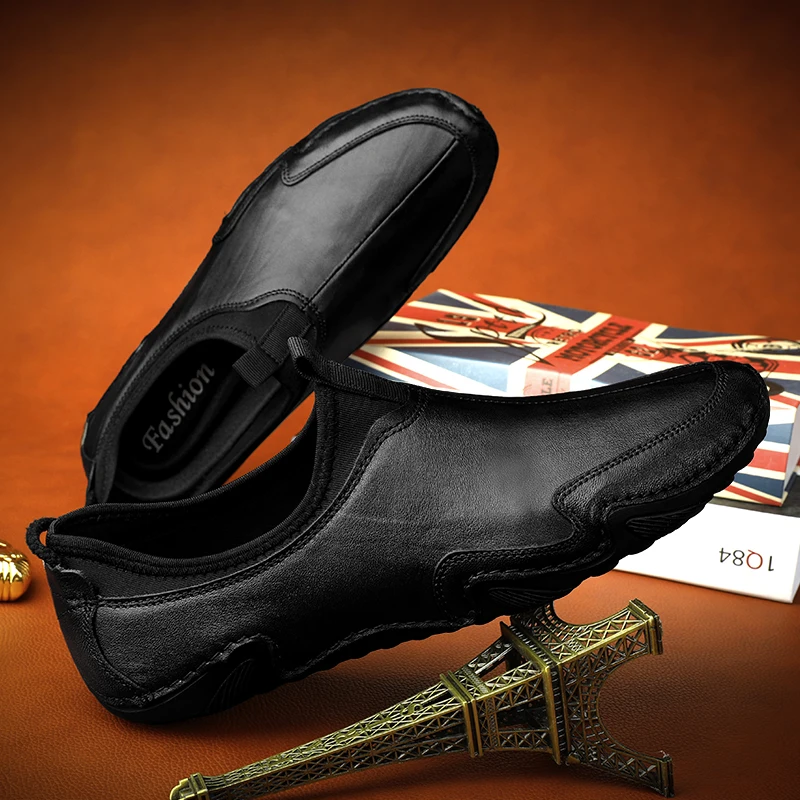 Mens Loafers Leather lazy spring Men Casual Shoes outdoor Soft Comfy Slip On Shoes Men Flat genuine Fashion Retro Driving Shoe 
Mens Loafers Leather lazy spring Men Casual Shoes outdoor Soft Comfy Slip On Shoes Men Flat genuine Fashion Retro Driving Shoe