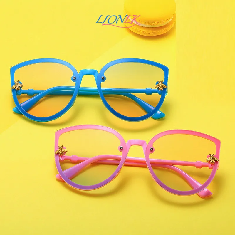 

LIONLK Fashion Little Bee Children's Sunglasses Anti-Glare, Light-Blocking Cat Eyes Kids Sun Glasses UV400 2021 Boys Girls Gift