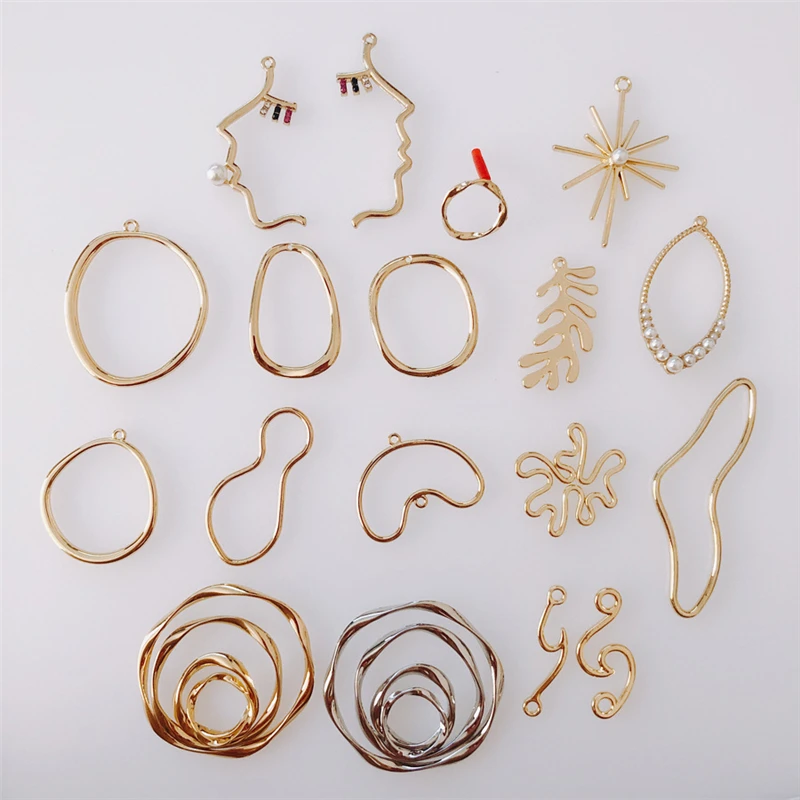 10Pcs Zinc alloy geometric irregular Round leaves K gold pendant earrings accessories For DIY Necklace bracelet jewelry parts
10Pcs Zinc alloy geometric irregular Round leaves K gold pendant earrings accessories For DIY Necklace bracelet jewelry parts
