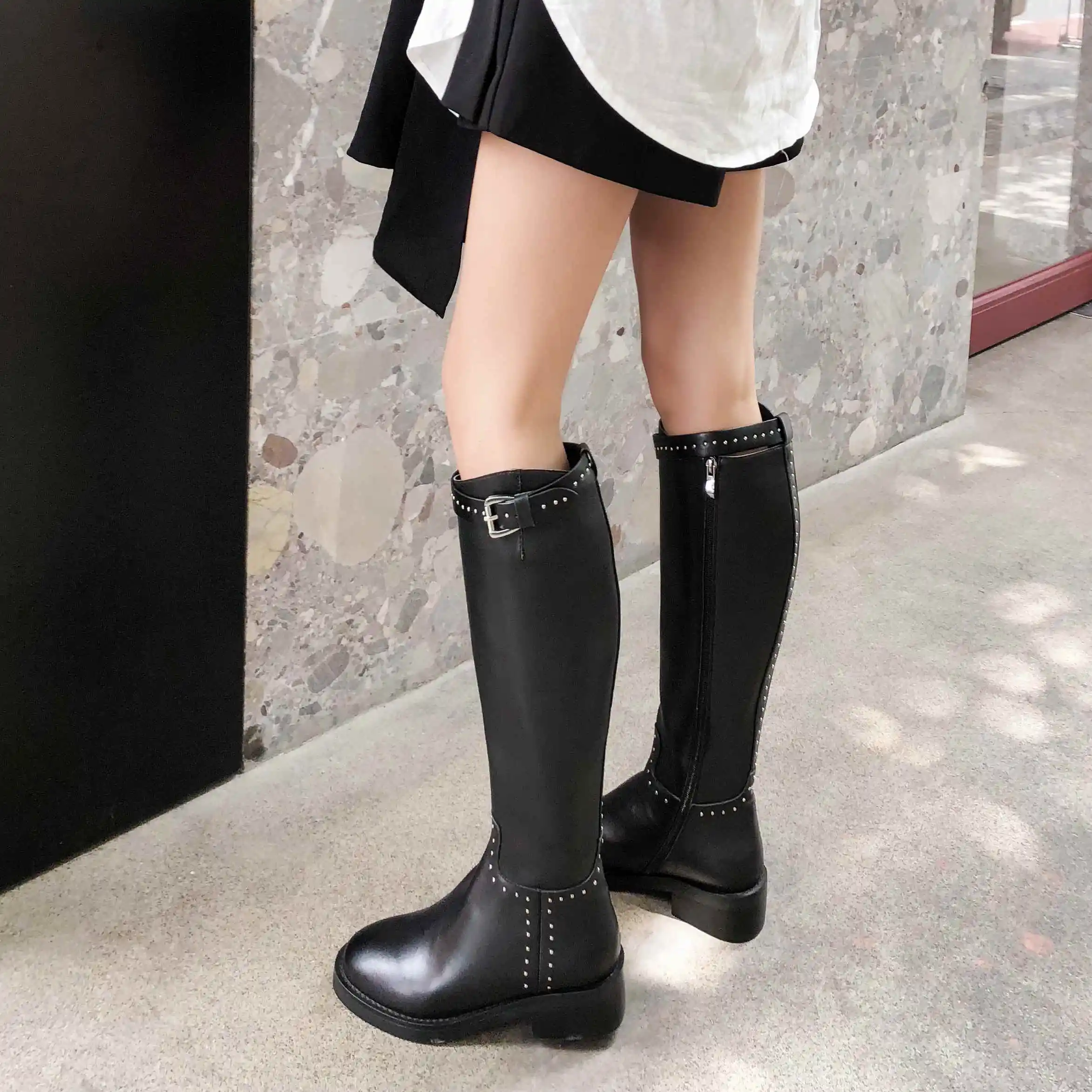 Lenkisen hot genuine leather knight boots med heels round toe fashion buckle straps rivets winter women thigh high boots L81
Lenkisen hot genuine leather knight boots med heels round toe fashion buckle straps rivets winter women thigh high boots L81