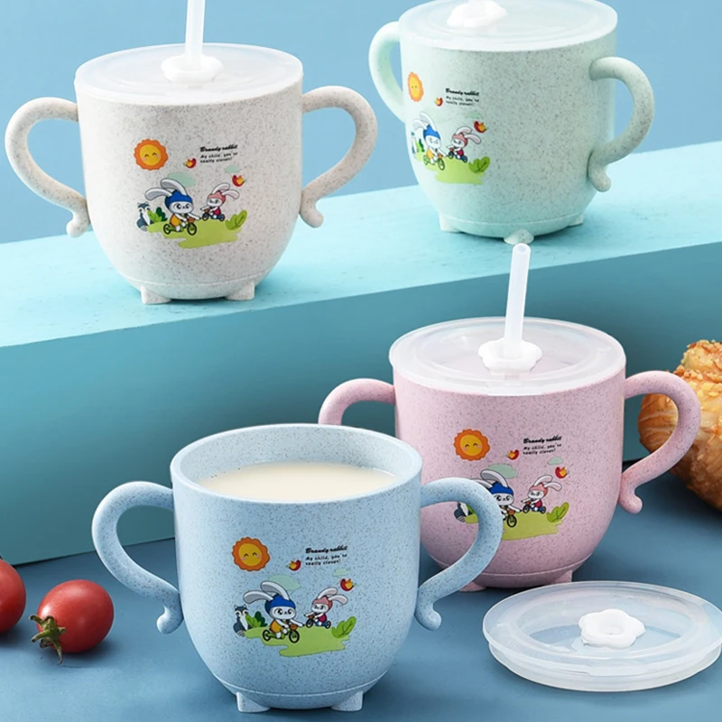Baby learning water cup, with double handles and lid, leak-proof baby water cup bottle with straws, children’s training cup
Baby learning water cup, with double handles and lid, leak-proof baby water cup bottle with straws, children’s training cup
