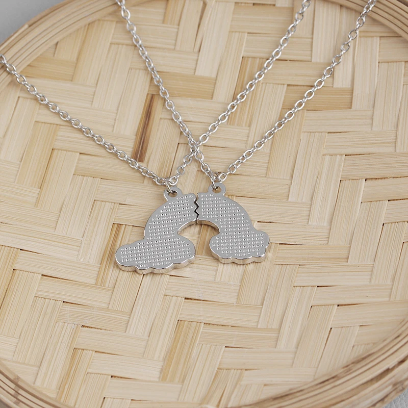 2 pieces/set of fashionable stitching pendant necklace suitable for women's broken mood Rainbow friendship collar chain necklace
2 pieces/set of fashionable stitching pendant necklace suitable for women's broken mood Rainbow friendship collar chain necklace