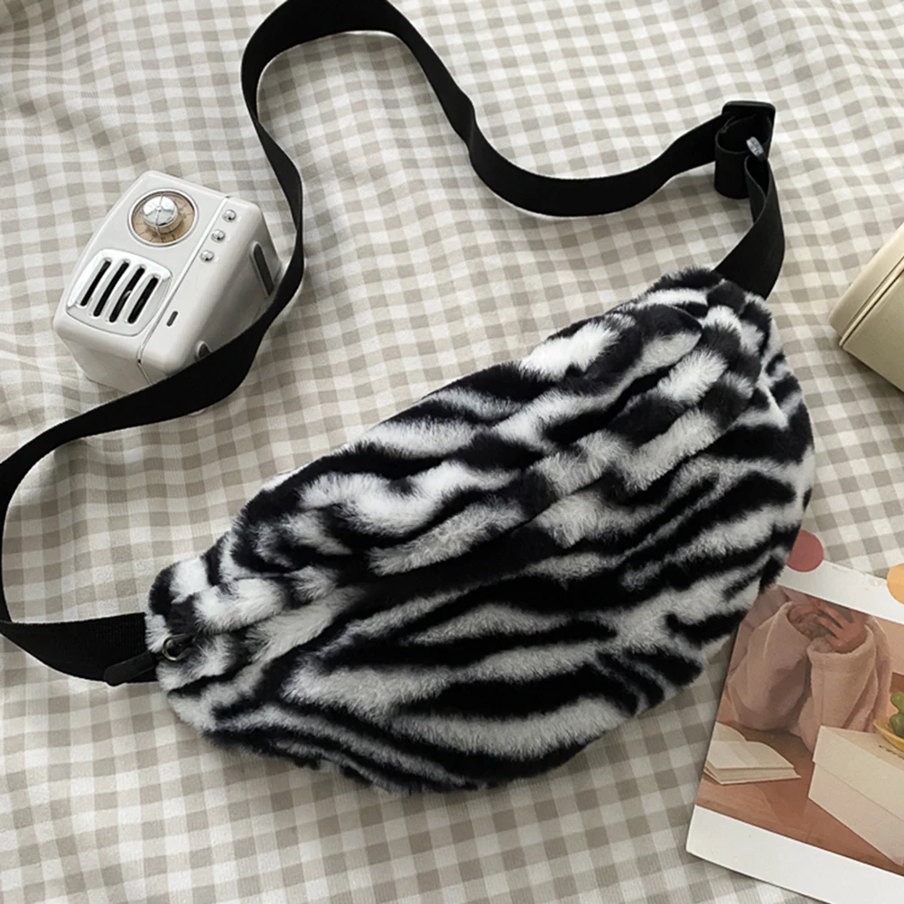 Модная женская поясная сумка, плюшевая мягкая пушистая сумка через плечо, сумка-мессенджер, осенняя и зимняя поясная сумка на груди, Повседн... 
Модная женская поясная сумка, плюшевая мягкая пушистая сумка через плечо, сумка-мессенджер, осенняя и зимняя поясная сумка на груди, Повседн...