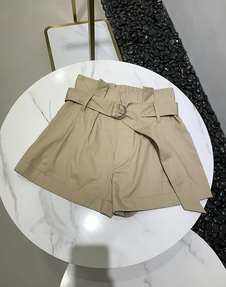 Pant Spring Women / Summer 2021 New Shorts Fashionable Casual High Waist Short Pant
Pant Spring Women / Summer 2021 New Shorts Fashionable Casual High Waist Short Pant