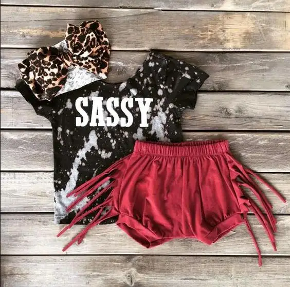 Fashion Baby Girls 3Pcs Summer Outfits Set Short Sleeve Letter Print T shirt Tops Solid Color Tassel Shorts Headband Baby's Sets
Fashion Baby Girls 3Pcs Summer Outfits Set Short Sleeve Letter Print T shirt Tops Solid Color Tassel Shorts Headband Baby's Sets