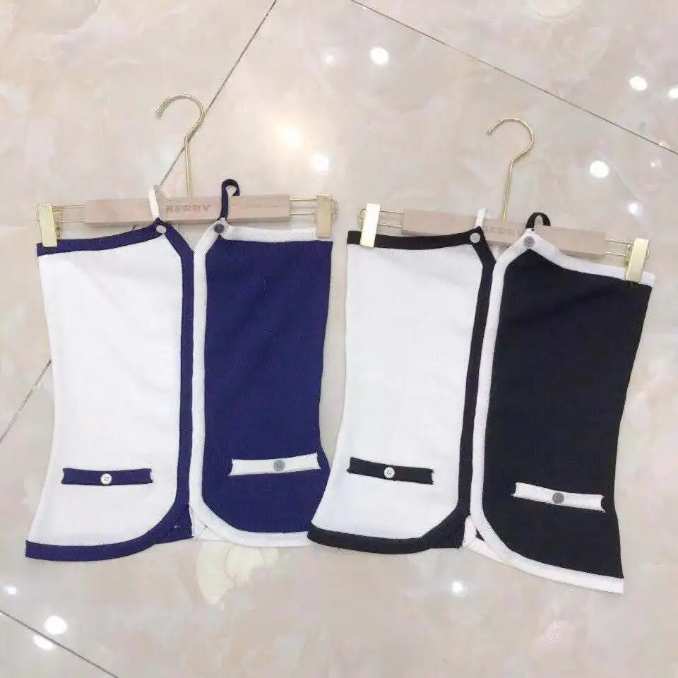 Runway Fashion Sweater Vest Women Halter Sexy Sleeveless Off-Shoulder Korean Style Color Block High Street Knit Top Pull Clothes
Runway Fashion Sweater Vest Women Halter Sexy Sleeveless Off-Shoulder Korean Style Color Block High Street Knit Top Pull Clothes