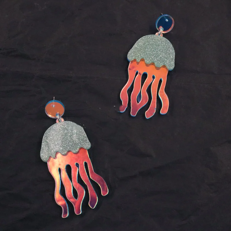 New shiny acrylic colorful jellyfish earrings glitter laser jellyfish personalized earrings beautiful earrings jewelry wholesale
New shiny acrylic colorful jellyfish earrings glitter laser jellyfish personalized earrings beautiful earrings jewelry wholesale