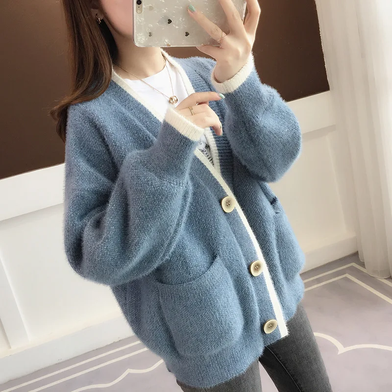 2022 Autumn Women Knit Sweater Autumn Cozy Blue Red Wool Cardigan Open Stitch Casual Sweater Students Thick Loose Cardigan
2022 Autumn Women Knit Sweater Autumn Cozy Blue Red Wool Cardigan Open Stitch Casual Sweater Students Thick Loose Cardigan