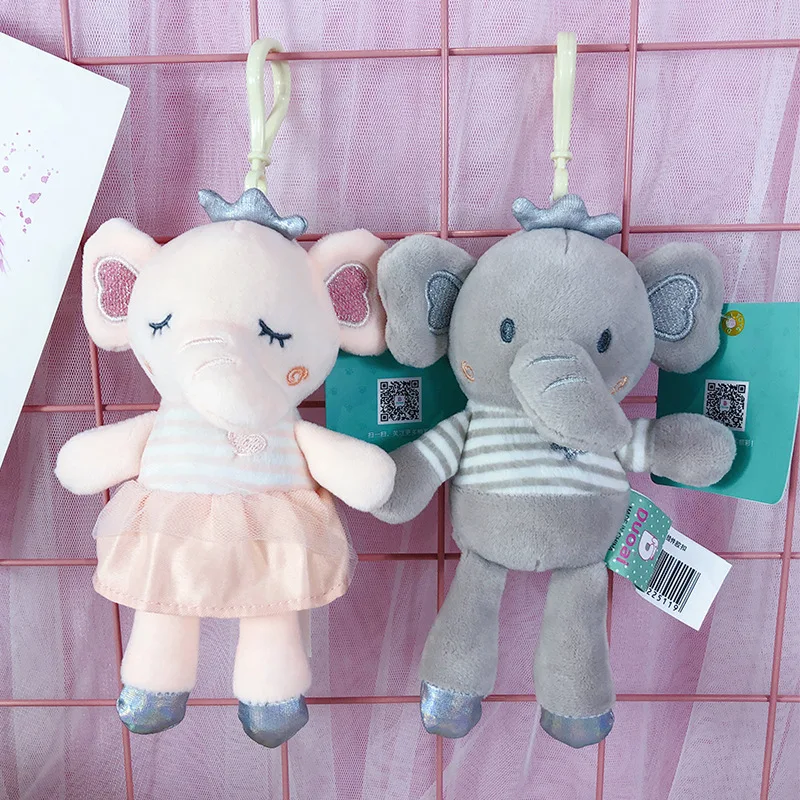 Korean Hani Elephant Keychains Cute Sweet Heart Elephant Car Key Chain Children Bag Pendant Keyring Student Lovers Gifts
Korean Hani Elephant Keychains Cute Sweet Heart Elephant Car Key Chain Children Bag Pendant Keyring Student Lovers Gifts