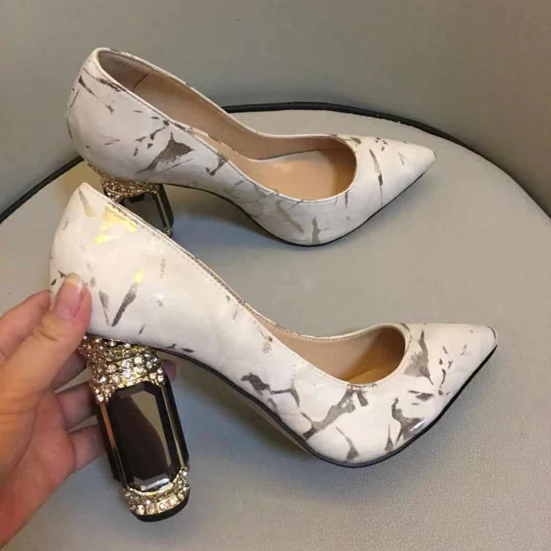 Square Rhinestone Heel Pink Pumps Slip-on Pointed Toe High Heel Formal Shoes Women Evening Party Shoes
Square Rhinestone Heel Pink Pumps Slip-on Pointed Toe High Heel Formal Shoes Women Evening Party Shoes