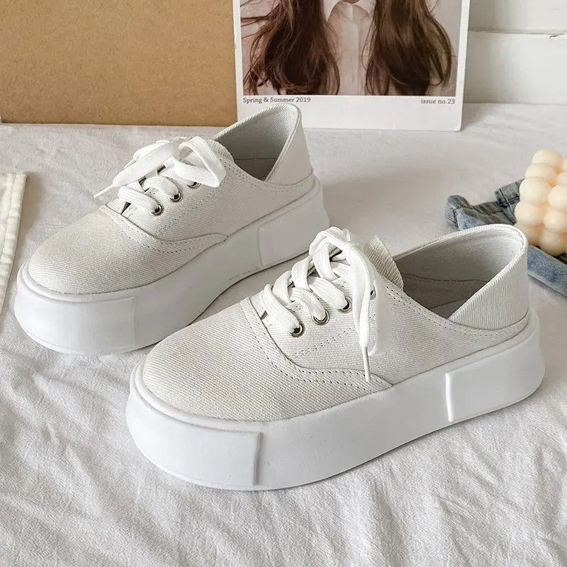 Women Vulcanized Canvas Shoes Femine Slip-On Casual Thicken Soled Waterproof Platform Flat Lazy Leisure Flattie Shoes Sneakers
Women Vulcanized Canvas Shoes Femine Slip-On Casual Thicken Soled Waterproof Platform Flat Lazy Leisure Flattie Shoes Sneakers