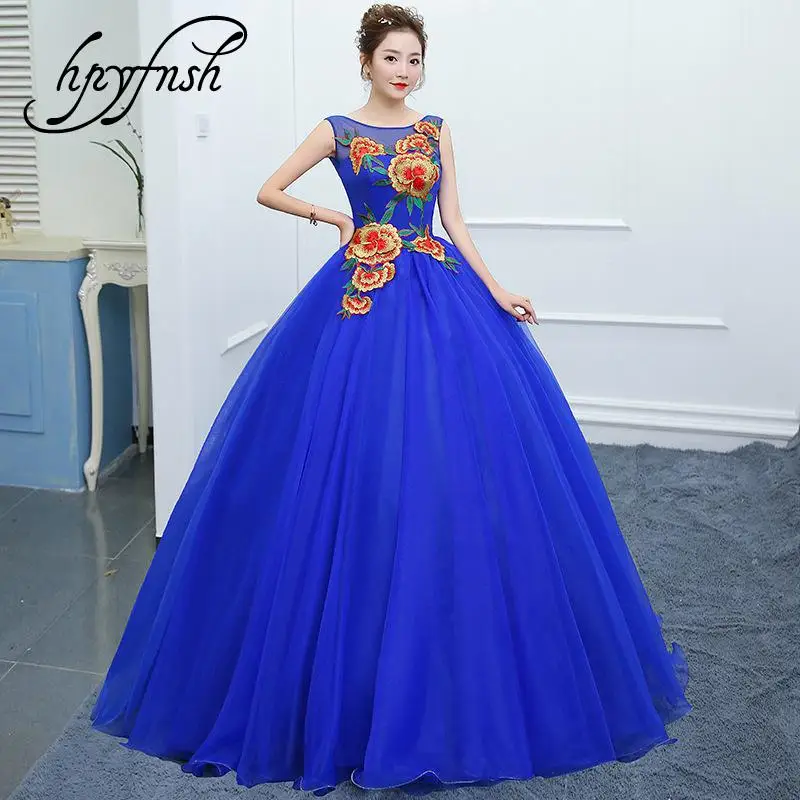 2020 New Evening Dress Sleeveless Embroidery Ball Gown Classic Flower Pattern Design Cut-out Fashion Elegant in Formal Stage
2020 New Evening Dress Sleeveless Embroidery Ball Gown Classic Flower Pattern Design Cut-out Fashion Elegant in Formal Stage