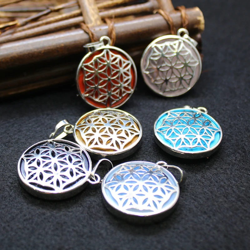 6PCS 27*27mm Hollow out Pendant Snowflake Alloy Natural Stone Pendants Necklace Yoga Healing Meditation Pendulum
6PCS 27*27mm Hollow out Pendant Snowflake Alloy Natural Stone Pendants Necklace Yoga Healing Meditation Pendulum