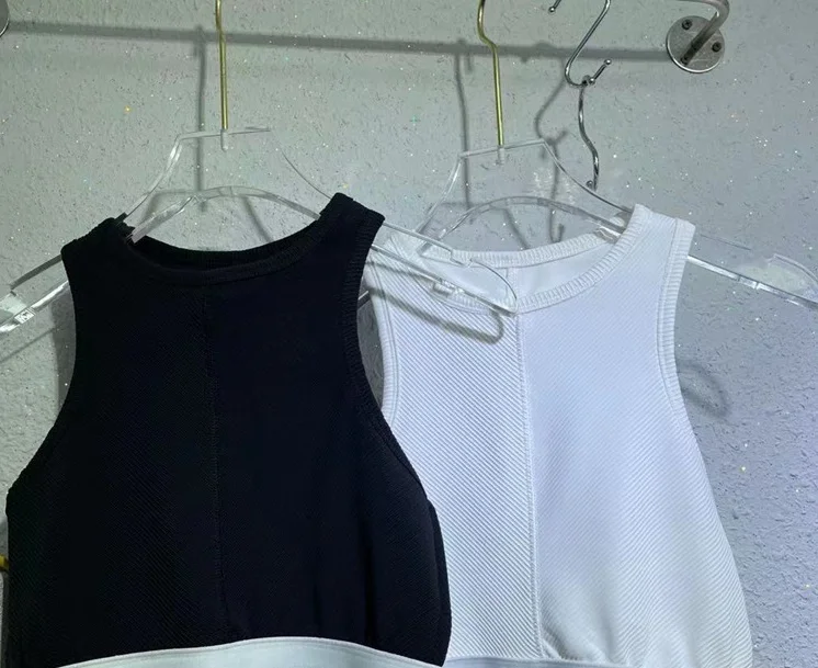111134 New Summer Brand Luxury Design High Waisted Top Strap Casual Versatile Slim Classic Fashion Letter Ribbon Vest A2
111134 New Summer Brand Luxury Design High Waisted Top Strap Casual Versatile Slim Classic Fashion Letter Ribbon Vest A2