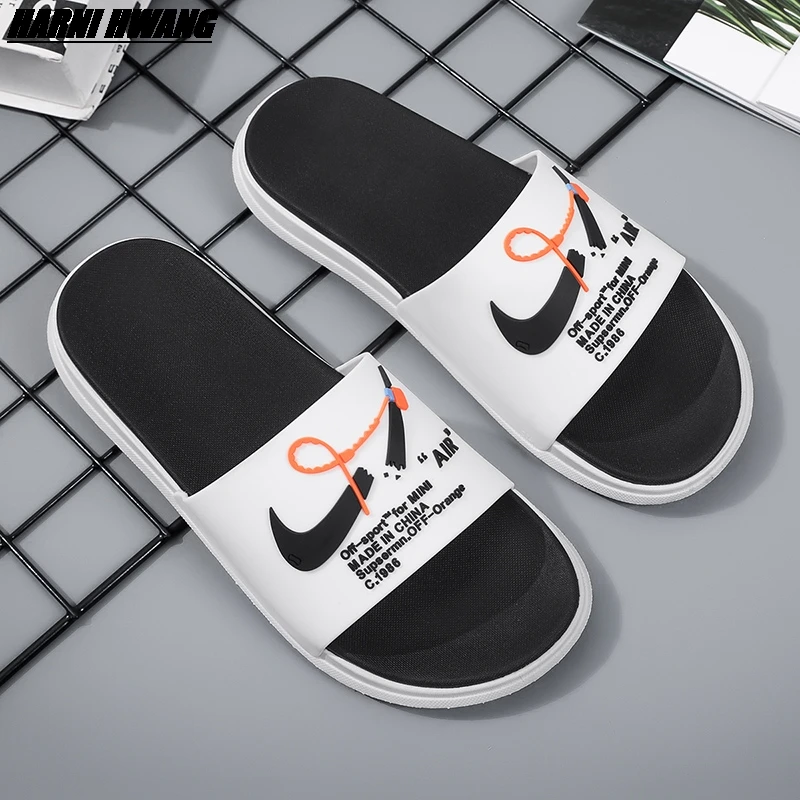 2021 Summer Outdoor Slippers Fashion New Men'S Non-Slip Beach Sandals Couple Indoor Home Rubber Flat Shoes Size 35-46
2021 Summer Outdoor Slippers Fashion New Men'S Non-Slip Beach Sandals Couple Indoor Home Rubber Flat Shoes Size 35-46
