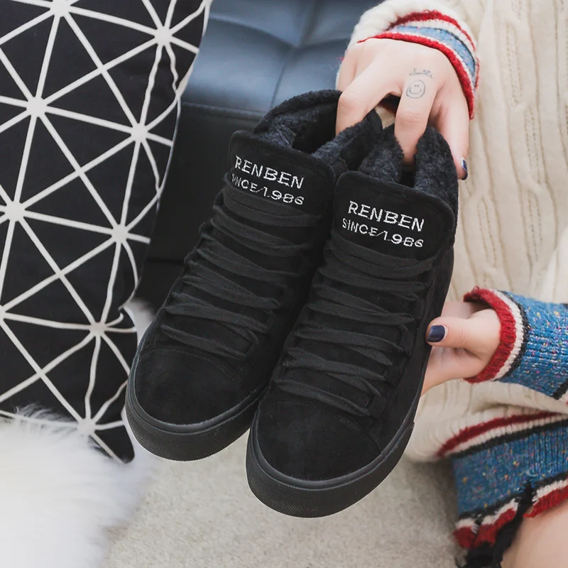 2021 плюшевые женские теплые сапоги, замшевые уличные Зимние Повседневные сапоги с перьями, прочные женские снегоступы, обувь, женские сапоги
2021 плюшевые женские теплые сапоги, замшевые уличные Зимние Повседневные сапоги с перьями, прочные женские снегоступы, обувь, женские сапоги