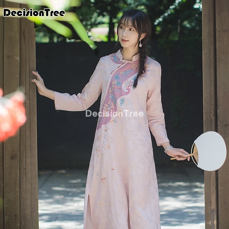 2021 vintage qipao women traditional chinese dress design cheongsam female casual qipao dress elegant party dance costume
2021 vintage qipao women traditional chinese dress design cheongsam female casual qipao dress elegant party dance costume