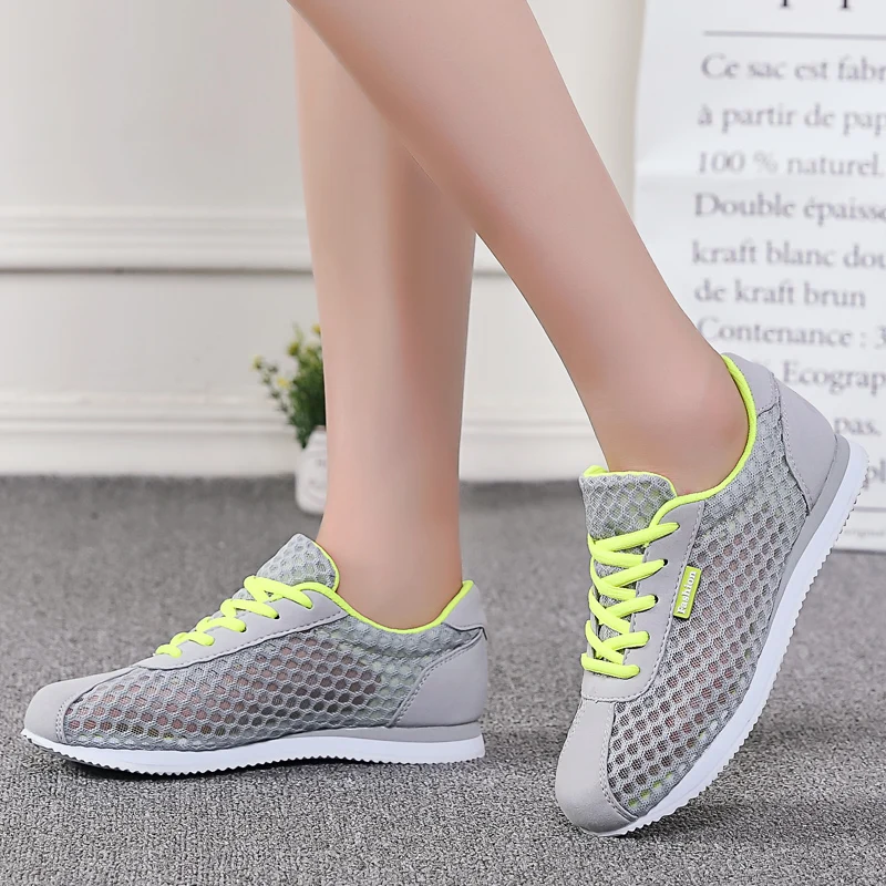 Professional Running Shoes Men Women Big Size 35-40 Walking Sneakers High Quality Walking Shoes Light Weight Womens Sneakers
Professional Running Shoes Men Women Big Size 35-40 Walking Sneakers High Quality Walking Shoes Light Weight Womens Sneakers