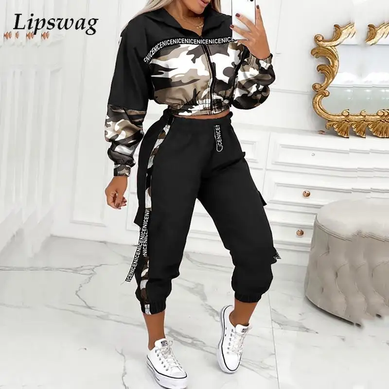 Autumn Fashion Patchwork Two Piece Set Women Vintage Long Sleeve Hooded Coat And Cargo Pants Outfits Ladies Zip-Up Tops Suits
Autumn Fashion Patchwork Two Piece Set Women Vintage Long Sleeve Hooded Coat And Cargo Pants Outfits Ladies Zip-Up Tops Suits