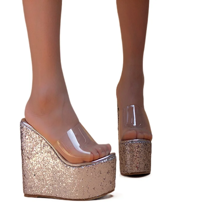 13cm summer new transparent Sequin thick bottom slope heel fish mouth high heel waterproof platform comfortable women's slippers
13cm summer new transparent Sequin thick bottom slope heel fish mouth high heel waterproof platform comfortable women's slippers