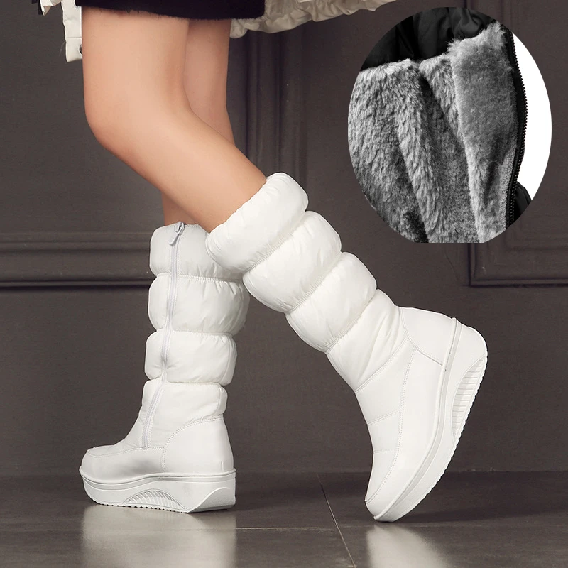 Женские меховые сапоги, теплые зимние водонепроницаемые сапоги на Пуховой подкладке, с косым каблуком 
Женские меховые сапоги, теплые зимние водонепроницаемые сапоги на Пуховой подкладке, с косым каблуком