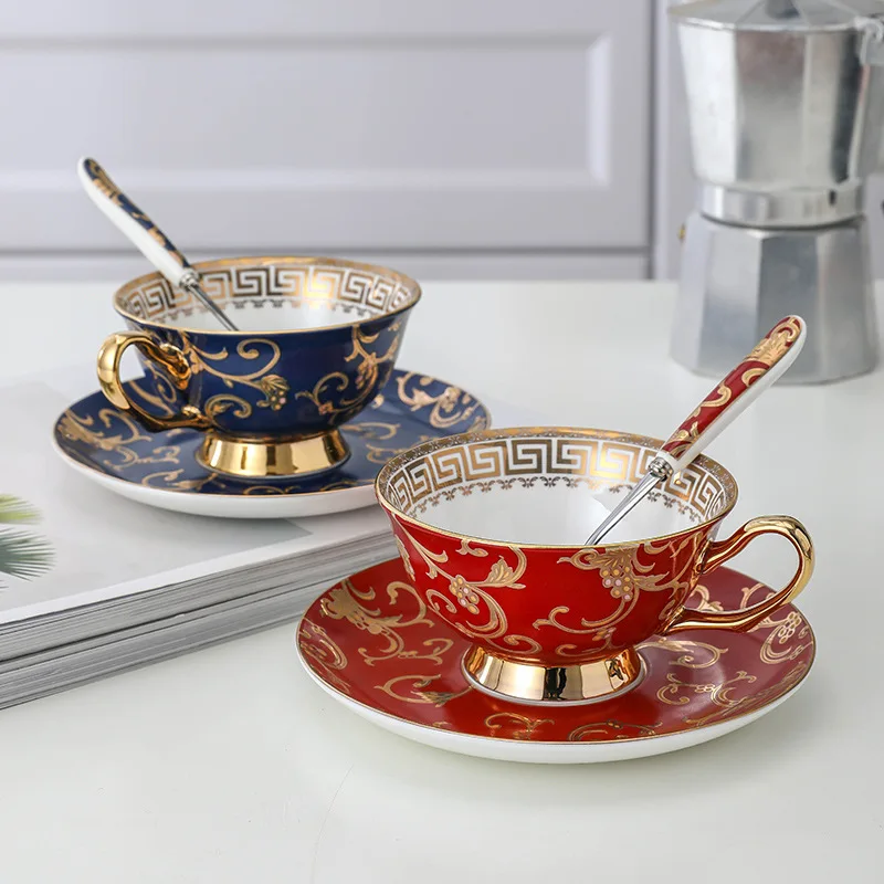 British Style Retro High Grade Ceramic Coffee Cup And Saucer Porcelain Coffee Set Tea Cup And Saucer Classic Drink Gift
British Style Retro High Grade Ceramic Coffee Cup And Saucer Porcelain Coffee Set Tea Cup And Saucer Classic Drink Gift