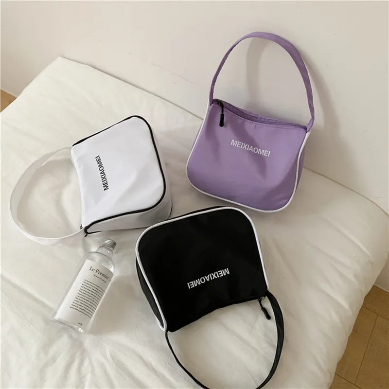 Brand Designer Nylon Women bag Ladies Shoulder Messenger Bags Handbag Letter Zipper Simple Fashion Armpit Females Crossbody Bag 
Brand Designer Nylon Women bag Ladies Shoulder Messenger Bags Handbag Letter Zipper Simple Fashion Armpit Females Crossbody Bag