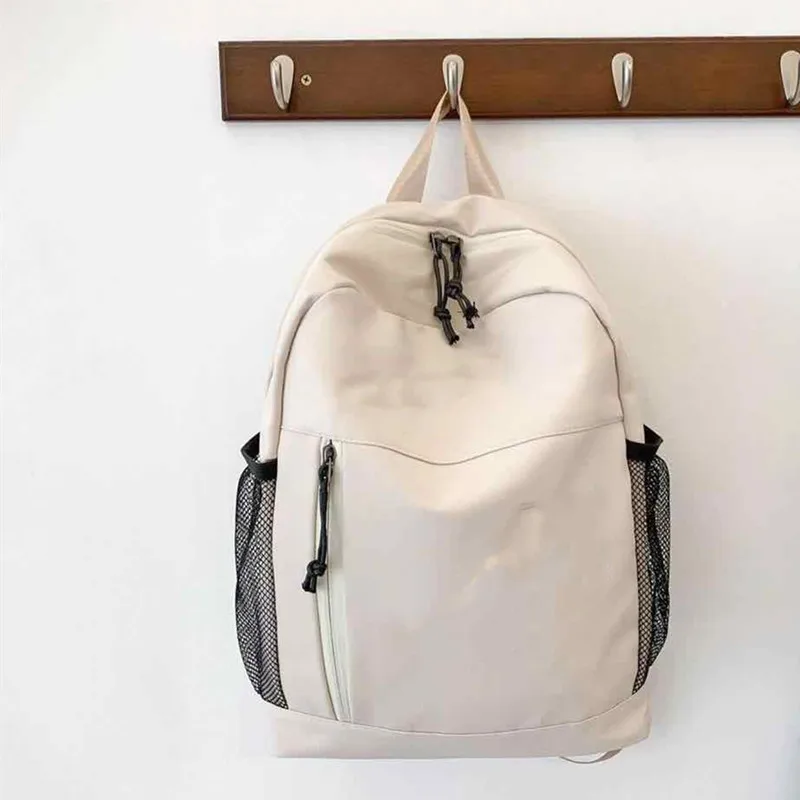 Fashion Backpacks Hight Qualified Oxford Material Backpack Large Capacity Backpacks with Smooth Zipper Open and Side Pockets
Fashion Backpacks Hight Qualified Oxford Material Backpack Large Capacity Backpacks with Smooth Zipper Open and Side Pockets