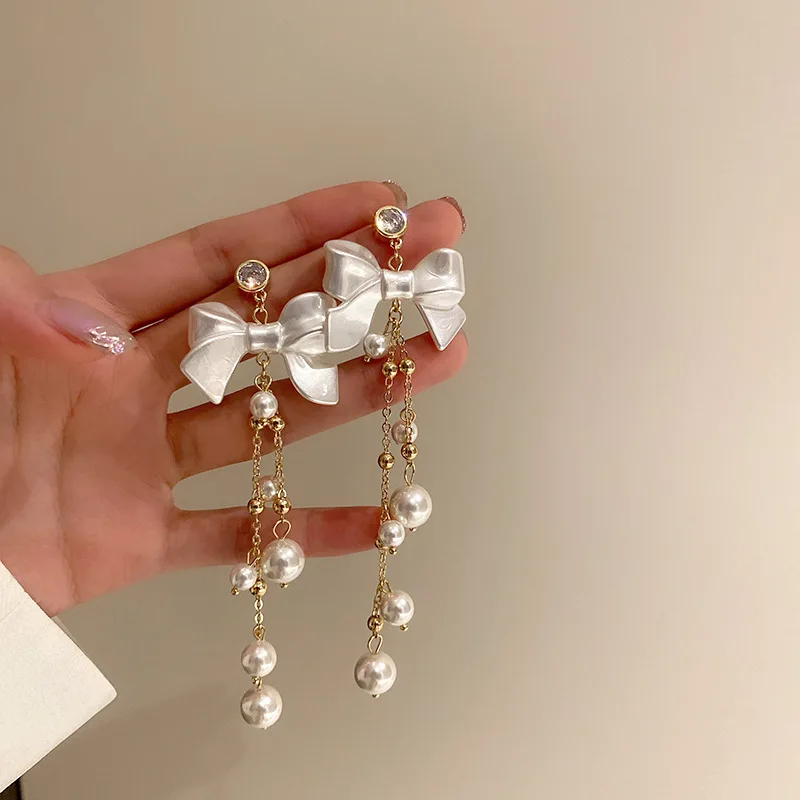 2021 New Europe and America Temperament Female Jewelry Fashion Imitation Pearl Long Tassel Bow Earrings for Women's Accessories
2021 New Europe and America Temperament Female Jewelry Fashion Imitation Pearl Long Tassel Bow Earrings for Women's Accessories