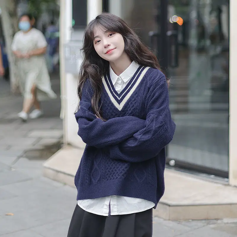 Sweater Women New Autumn Winter College Style V-Neck Sweater Thickened Retro Japanese Lazy Loose Thin Pullover
Sweater Women New Autumn Winter College Style V-Neck Sweater Thickened Retro Japanese Lazy Loose Thin Pullover