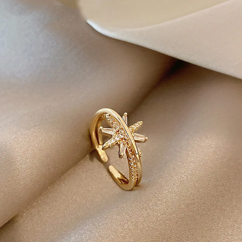 2021 New Joker Fashion Lovely Sweet Small Open Ring Contracted Stars Modelling Fresh Shiny Crystal Women Adjustable Ring
2021 New Joker Fashion Lovely Sweet Small Open Ring Contracted Stars Modelling Fresh Shiny Crystal Women Adjustable Ring
