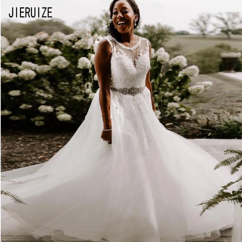 JIERUIZE Modest African White Wedding Dresses O-Neck Button Back Appliques A Line Wedding Gowns Crystal Sash vestidos de novia
JIERUIZE Modest African White Wedding Dresses O-Neck Button Back Appliques A Line Wedding Gowns Crystal Sash vestidos de novia