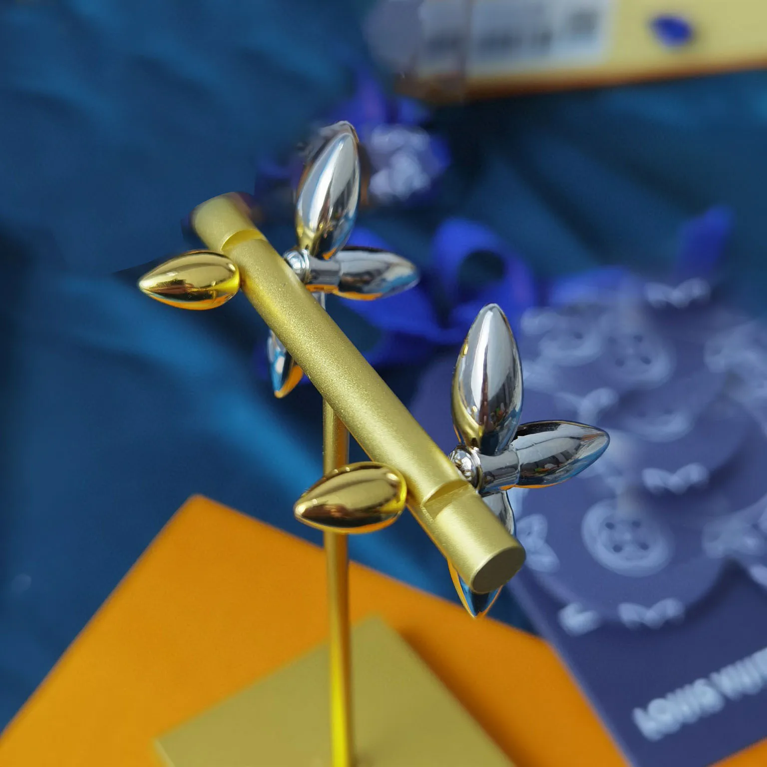 Earrings, tapered, ladies, earrings, ladies, fashion, designer, round, 2021 new, allergy metal, popular, summer, luxury, gold,
Earrings, tapered, ladies, earrings, ladies, fashion, designer, round, 2021 new, allergy metal, popular, summer, luxury, gold,