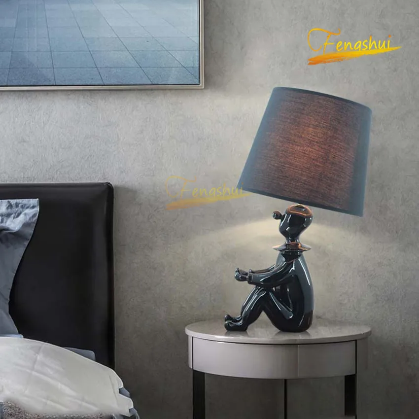 Modern Resin Creative Black / White LED Table Lamp Nordic Doll Decoration Table Lamp Study Bedroom Living Room Hotel Table Lamp
Modern Resin Creative Black / White LED Table Lamp Nordic Doll Decoration Table Lamp Study Bedroom Living Room Hotel Table Lamp