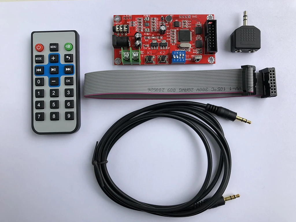 RGB full color P4P5P2P2.5 dot matrix LED music spectrum audio rhythm light control card
RGB full color P4P5P2P2.5 dot matrix LED music spectrum audio rhythm light control card