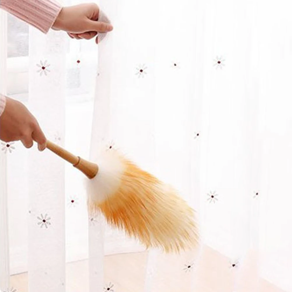 Мягкий Пыльник из овечьей шерсти с деревянной ручкой
Мягкий Пыльник из овечьей шерсти с деревянной ручкой