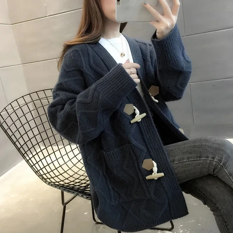Fashion All-Match Loose Single Breasted Knitted Cardigan Casual Elastic Plus Size knitwear Basic Solid Color Sweater Jacket
Fashion All-Match Loose Single Breasted Knitted Cardigan Casual Elastic Plus Size knitwear Basic Solid Color Sweater Jacket