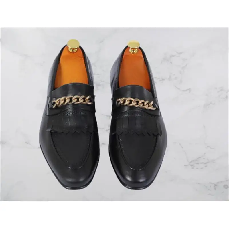 2021 Handmade Men's High Quality PU Tassel Metal Chain Decoration Pointed Toe Low Heel Comfortable and Fashionable Loafers KA191
2021 Handmade Men's High Quality PU Tassel Metal Chain Decoration Pointed Toe Low Heel Comfortable and Fashionable Loafers KA191