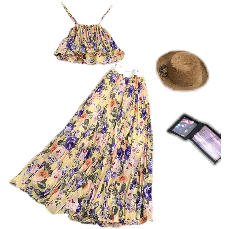 Kimutomo Beach Holiday Suits Women Sweet Floral Short Sling Top + High Waist Pleated Chiffon Long Skirts Summer Two Piece Set 
Kimutomo Beach Holiday Suits Women Sweet Floral Short Sling Top + High Waist Pleated Chiffon Long Skirts Summer Two Piece Set