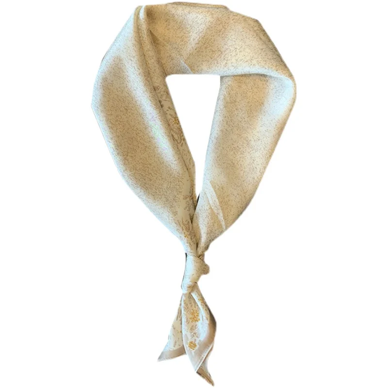Retro floral print Square scarf silk scarf women professional scarf thin scarf gauze scarf European and American long scarf
Retro floral print Square scarf silk scarf women professional scarf thin scarf gauze scarf European and American long scarf